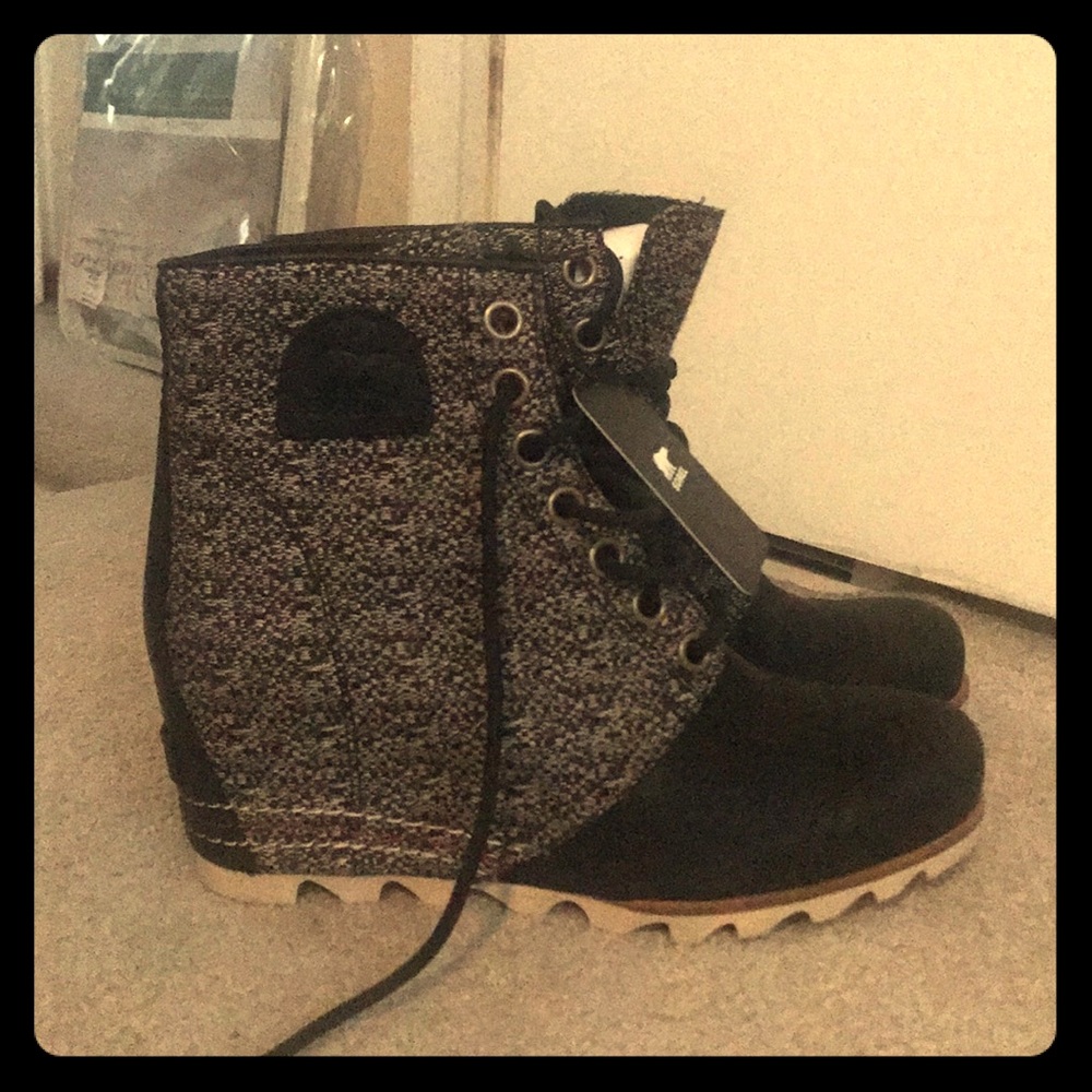Sorel Wedge Booties